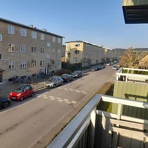 In In Amager - Newly Renovated Apartment